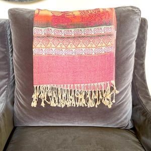 Peruvian runner/wrap for wear or home décor.